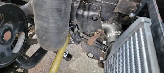 Intercooler and mounting bracket detail